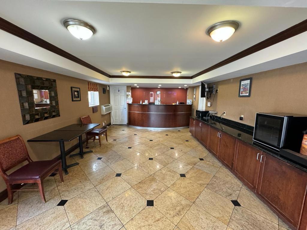 Heritage Inn Milledgeville Esterno foto